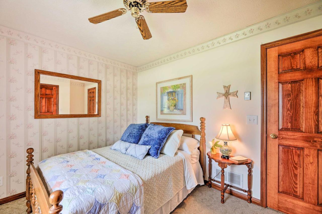 הוילה Charming Williamstown Retreat With Private Yard מראה חיצוני תמונה