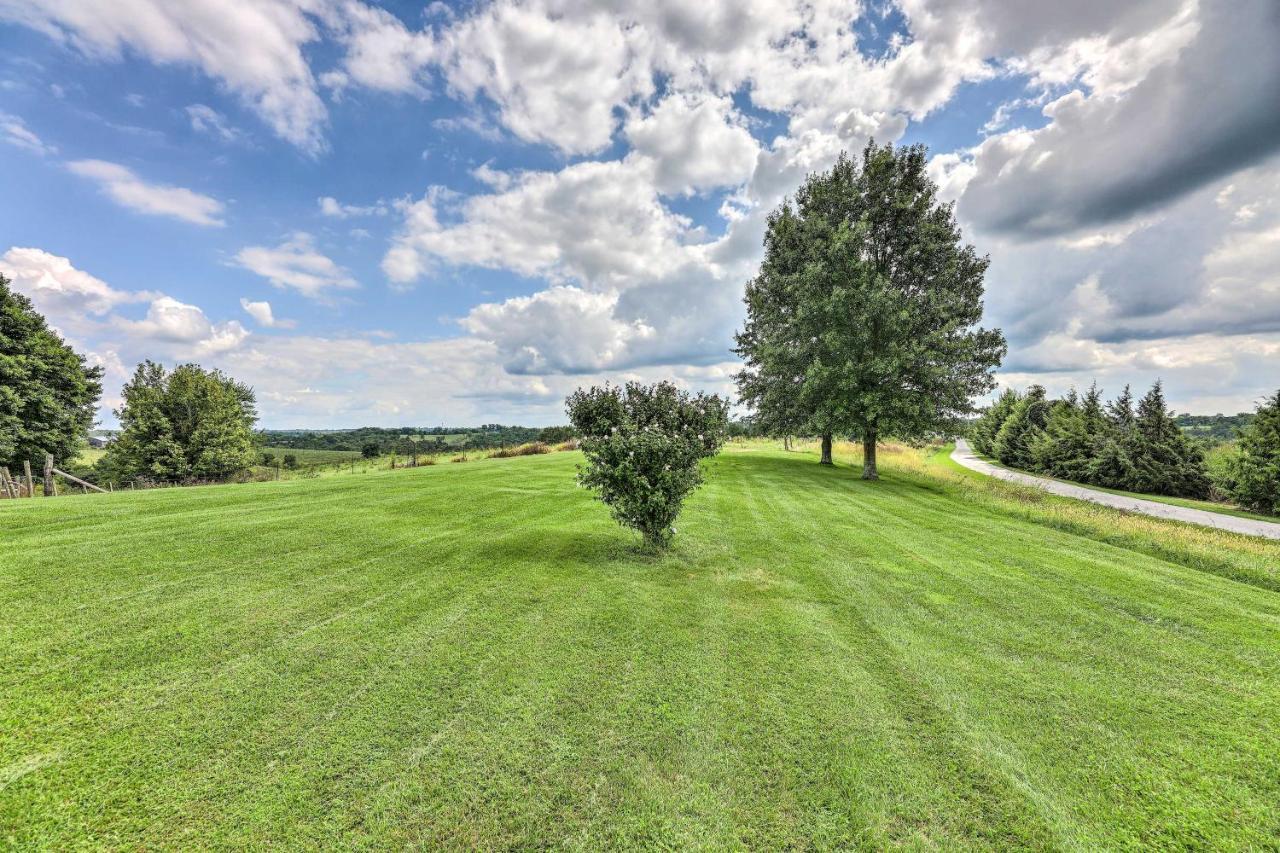 הוילה Charming Williamstown Retreat With Private Yard מראה חיצוני תמונה